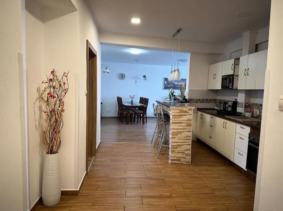 My Apartments - Karlovy Vary Centrum Екстер'єр фото